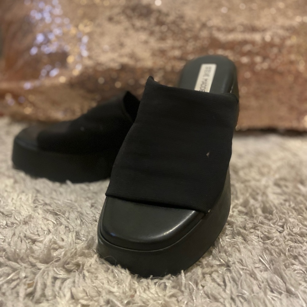 Steve Madden chunky sandals